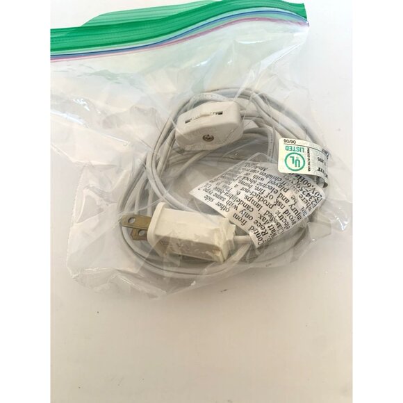 Hawthorne Village Coca-Cola Ice Cold Fun Vintage 2002 Scene w/COA & Light 78634 - Picture 9 of 10